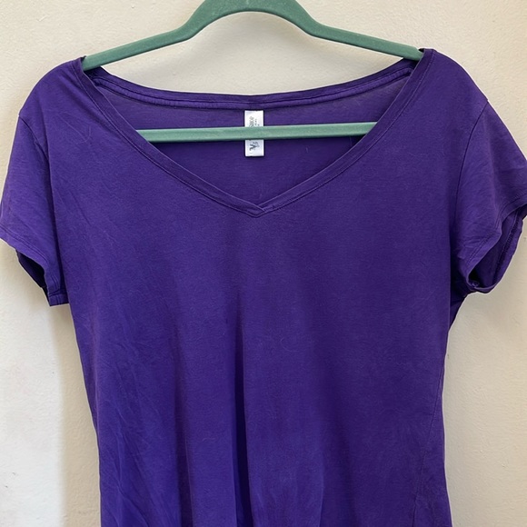 NWOT Tee Shop Purple T-Shirt Size Large - Picture 2 of 11